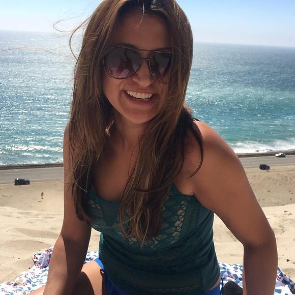 Meet your Posher, Meela - Picture 1 of 1